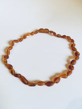 Load image into Gallery viewer, Adjustable Olive Beans Amber Bracelet - Raw - Cognac